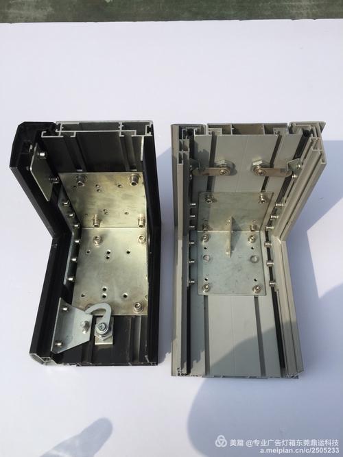 滚动换画灯箱专用铝型材外壳材料